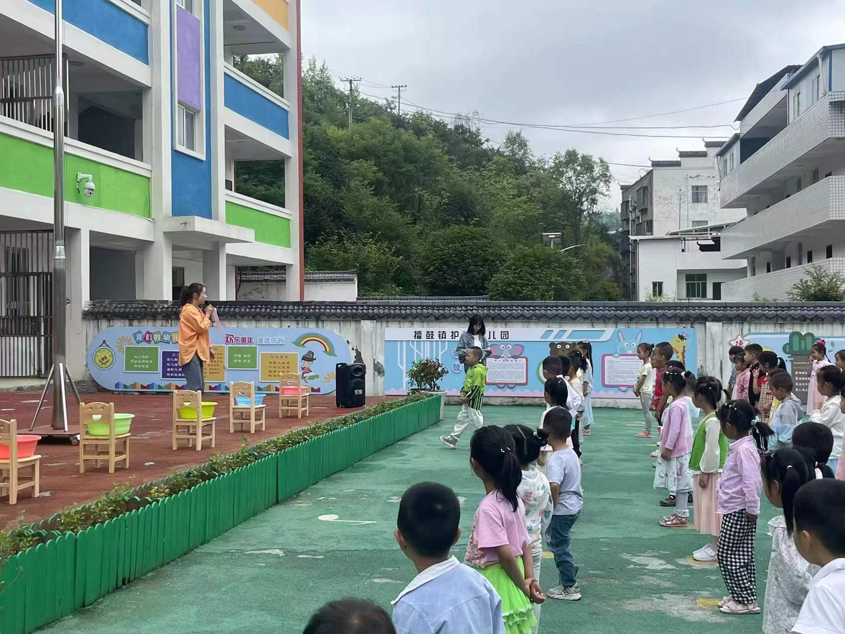 擂鼓镇护驾幼儿园开展防溺水演练活动