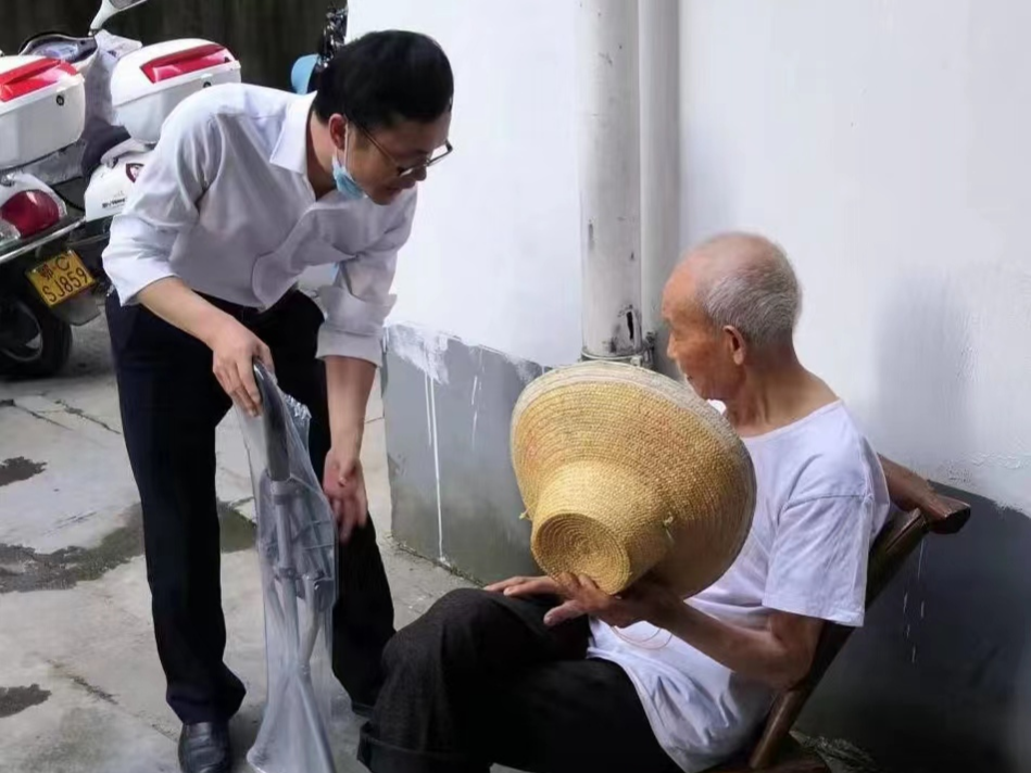 县人大常委会机关： 圆梦“微心愿”  别样认“三亲”