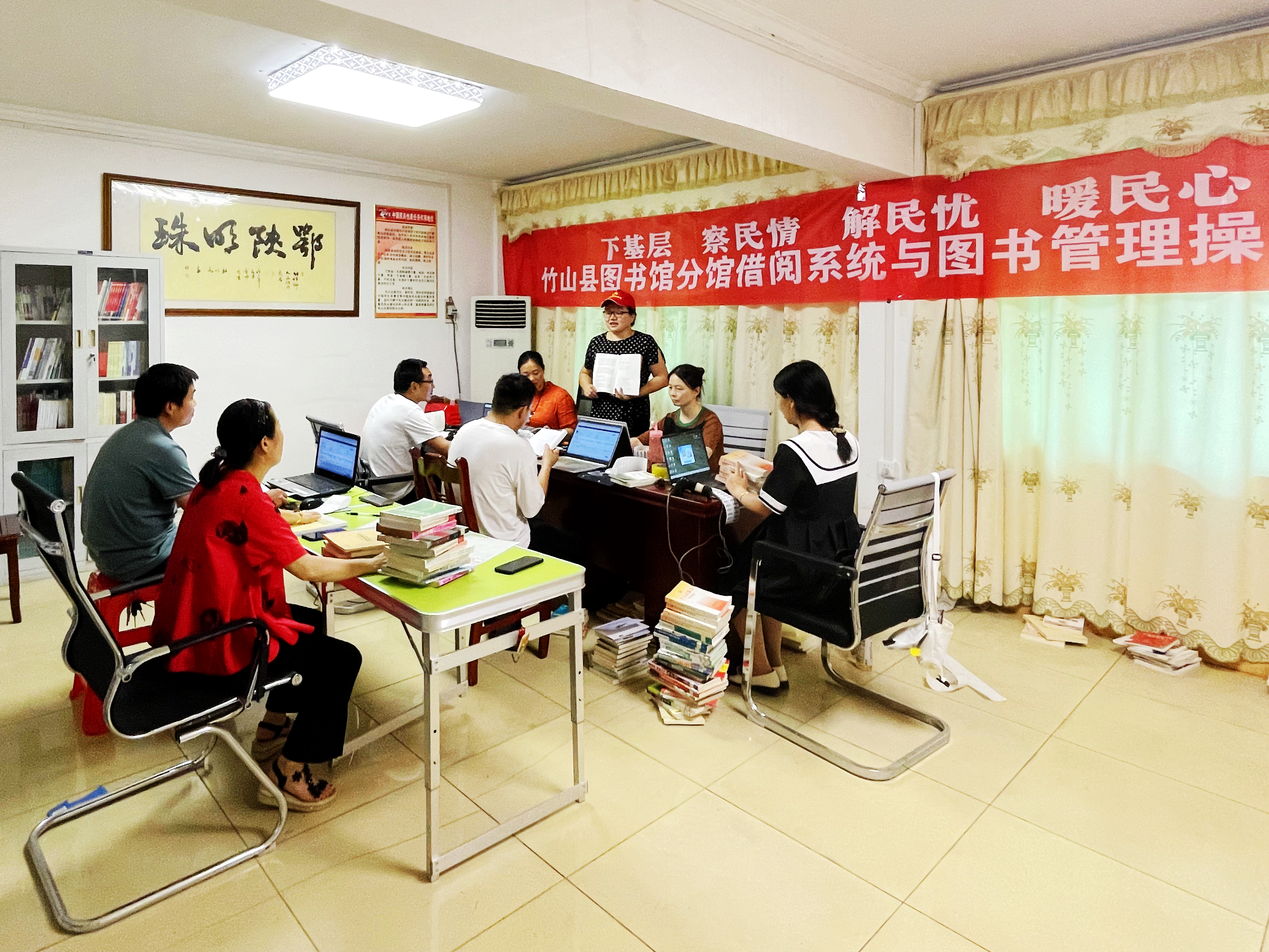 县图书馆：提升公共文化服务效能  助力乡村文化振兴