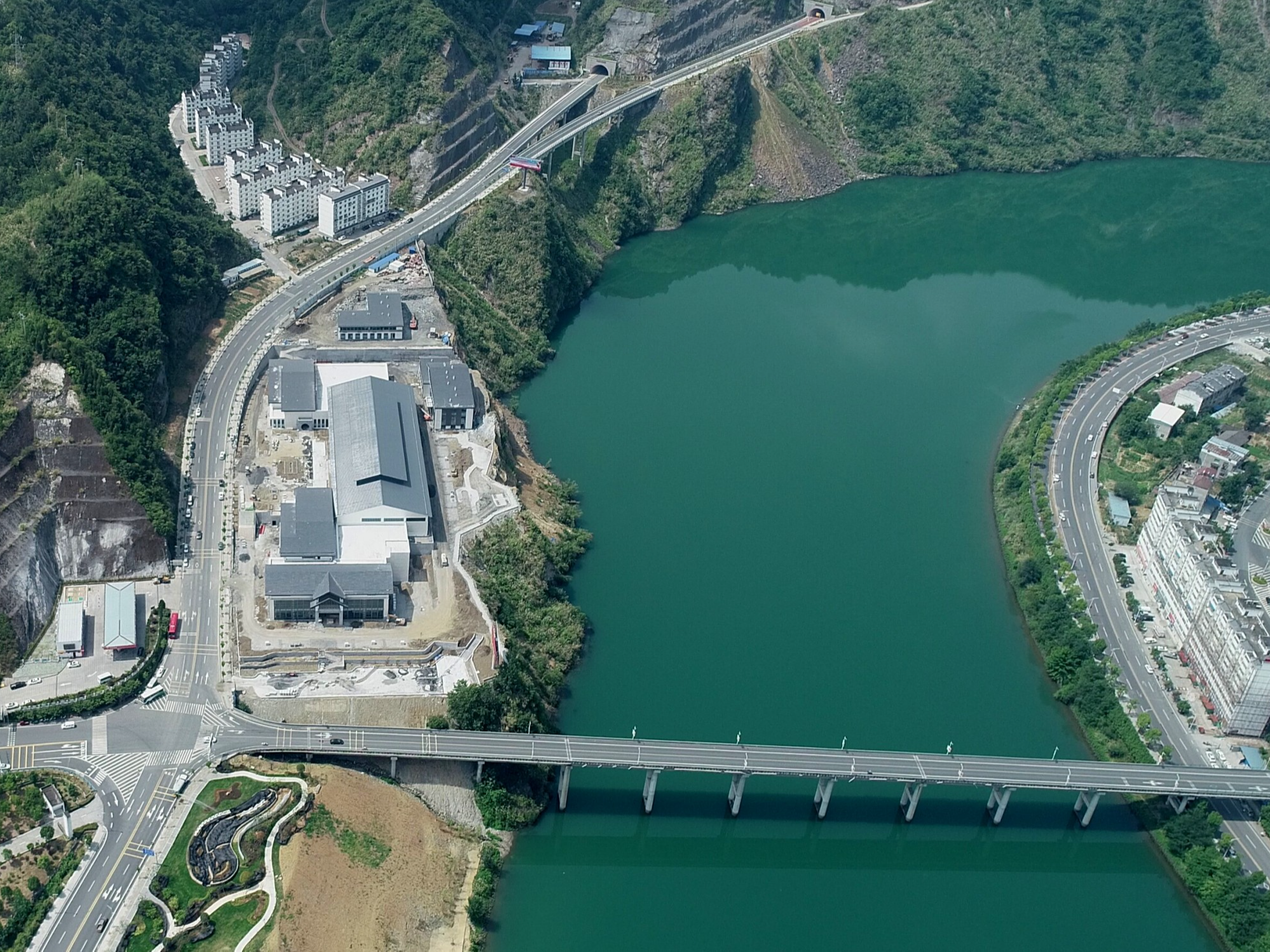 竹山县聚力打造百亿级茶业“航母”