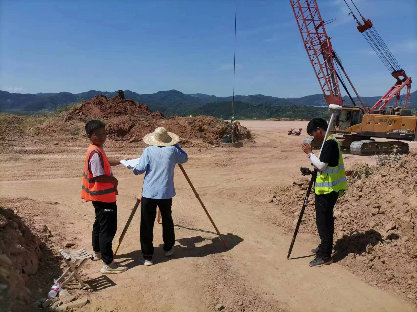 争分夺秒抢工期 竹山通用机场抢工建设如火如荼