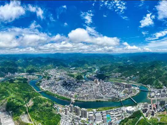 县民政局扎实做好稳经济保民生兜底线工作