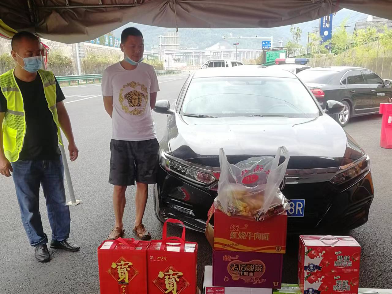 致敬！这些人活跃在抗疫一线！