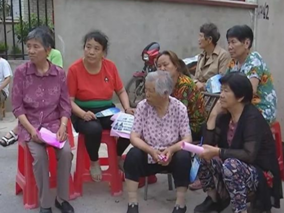 官渡镇：让监督卡成为老百姓的明白卡