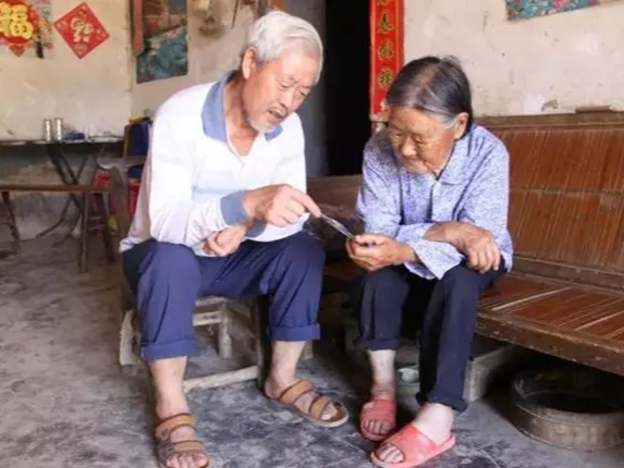柳林乡：为道德模范建一个“家”