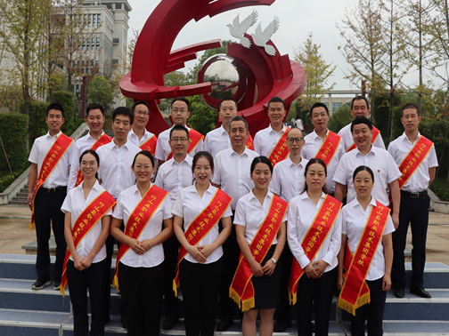 竹山职校举行2022年秋季开学典礼暨教师节表彰大会