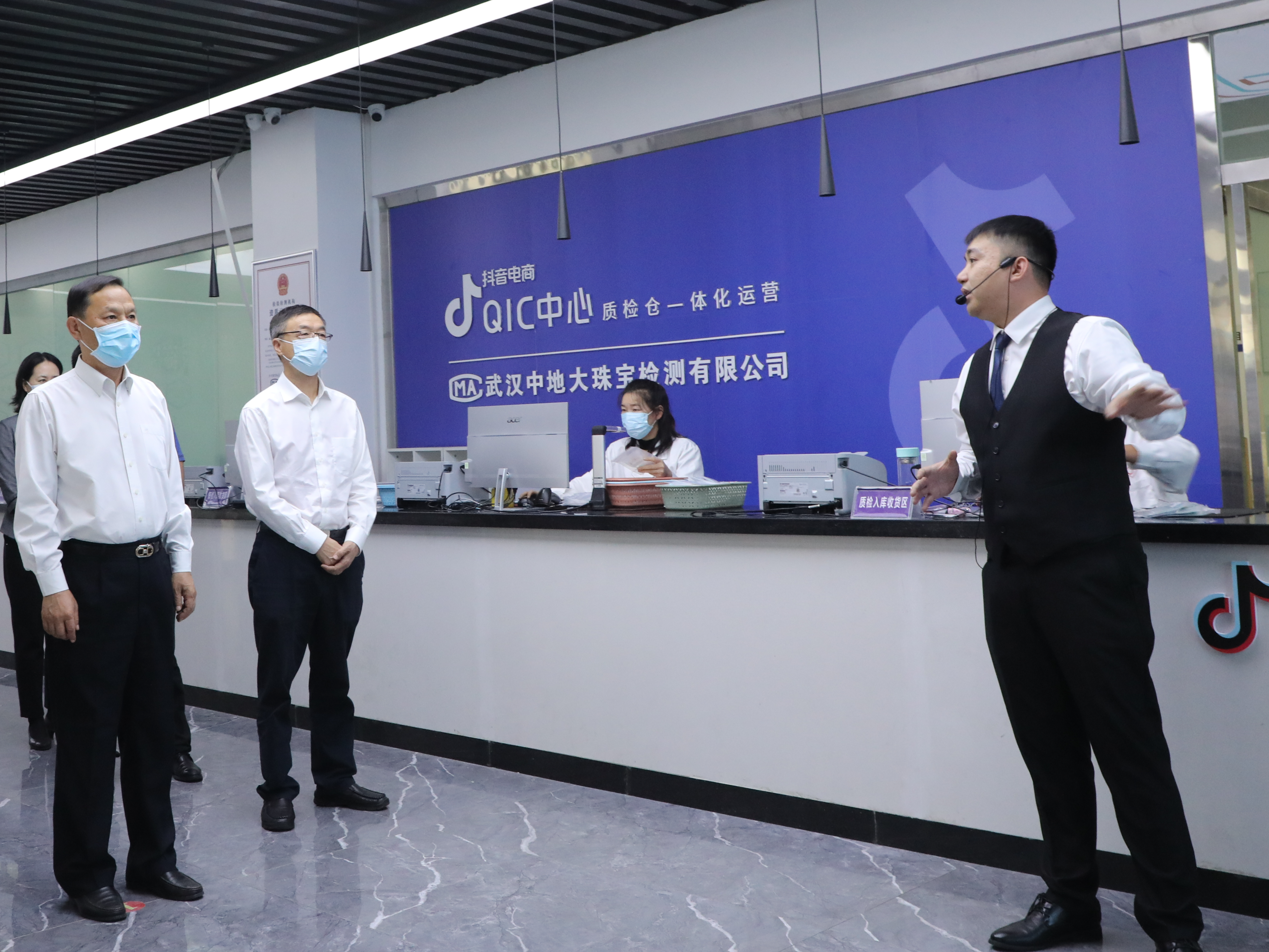 省人大常委会副主任马国强来我县调研