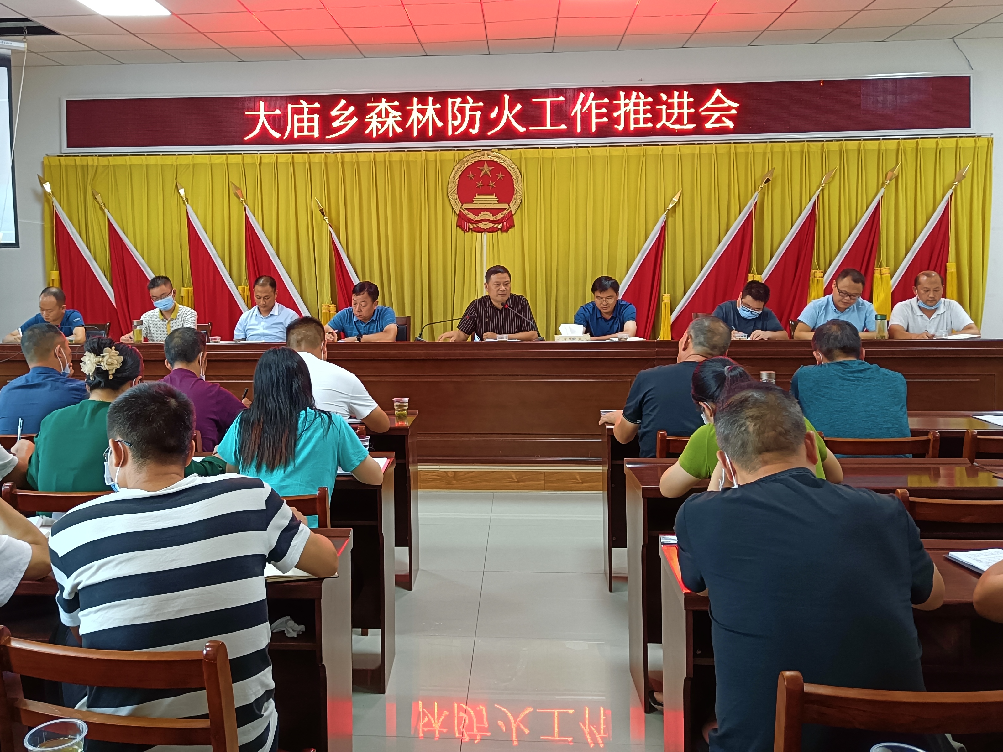 大庙乡：护林常抓不懈  防火警钟长鸣