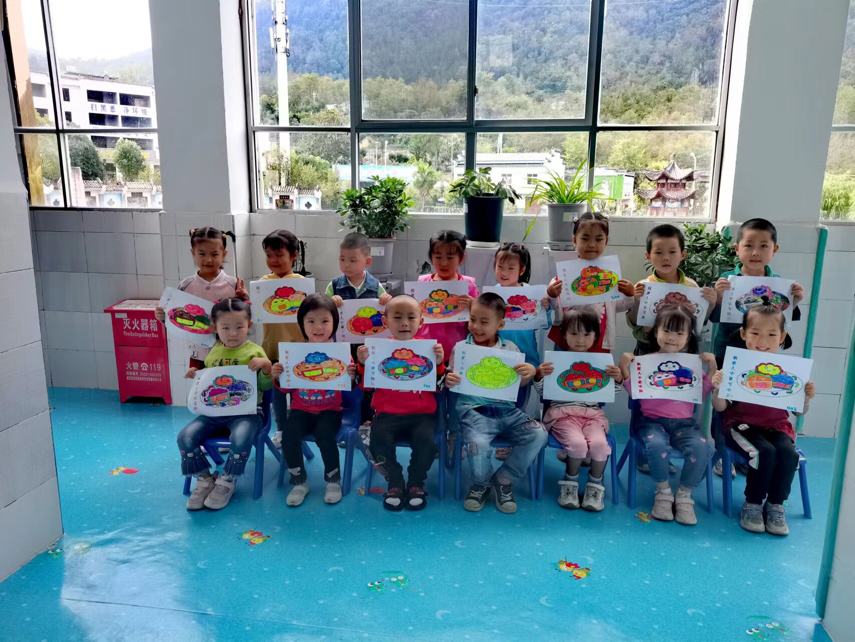 溢水东川十星幼儿园开展教师节、中秋主题活动