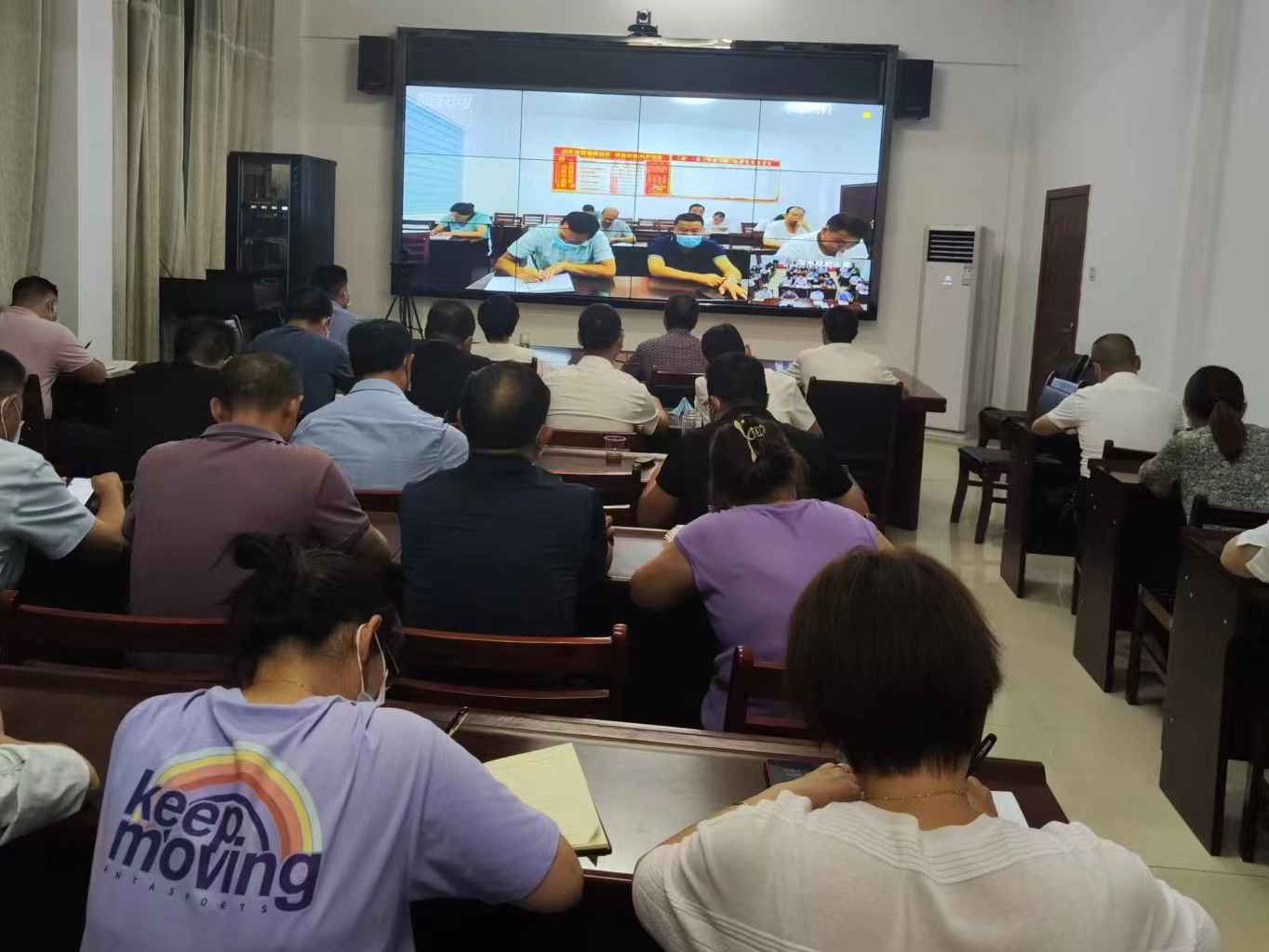 溢水镇：多措并举抗旱保丰收