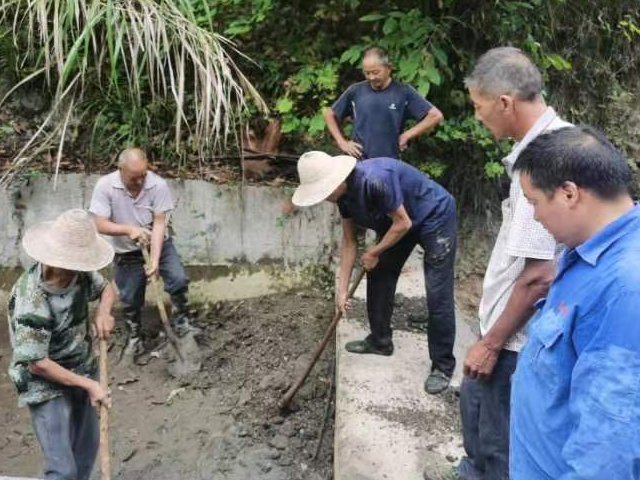 溢水镇船舱村：开展渠道清理 护航农业用水