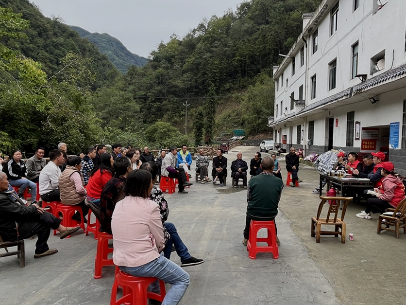 官渡镇羚羊沟：巧借“群众院落会”  缔造“干群同心桥”