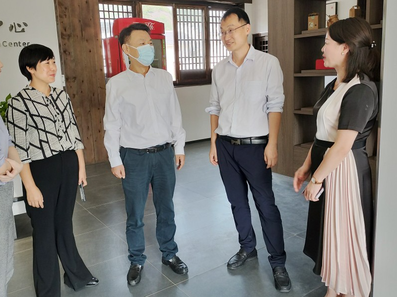 省通信管理局二级巡视员易武来我县调研乡村振兴工作