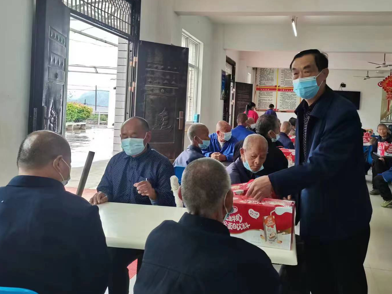 擂鼓镇：政企同心 共同缔造老年幸福生活