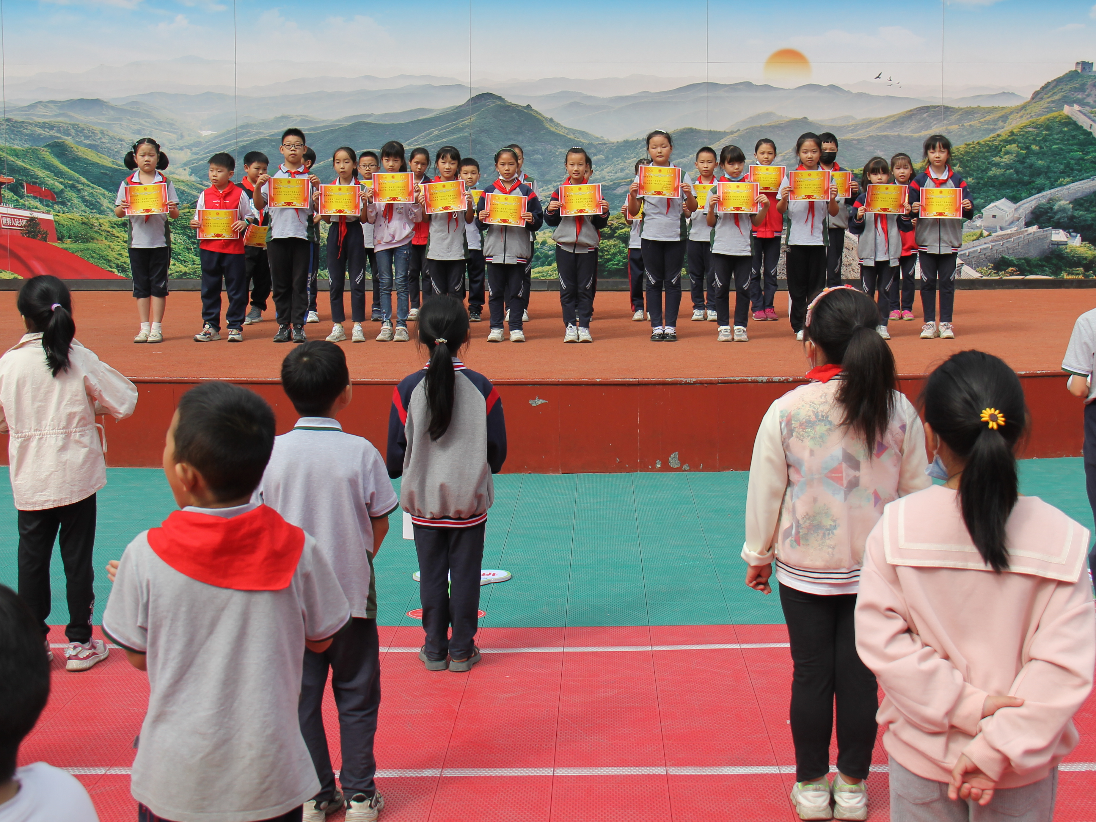 县实验小学举办首届“书法节”