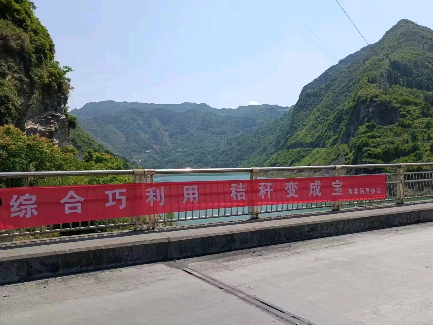 官渡镇：严要求多举措 构筑秸秆禁烧防控网