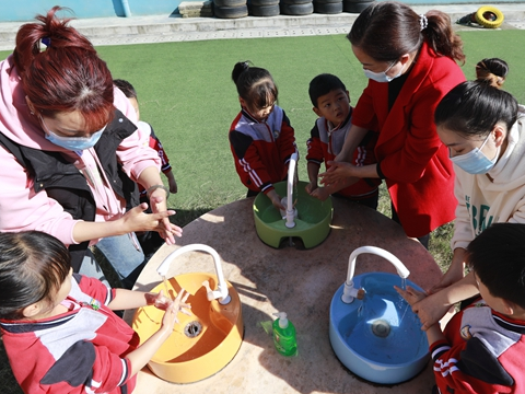 官渡镇各学校：正确洗手 “手”筑健康