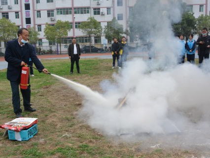 竹山二中开展“119”消防安全教育活动