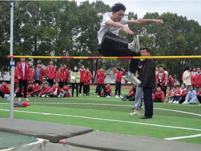 溢水中学：乐享阳光体育  尽显健儿雄姿