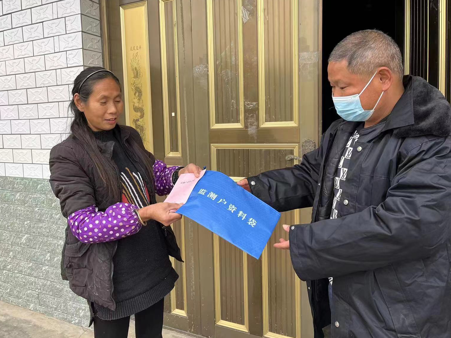 擂鼓镇：做细做实防返贫动态监测工作