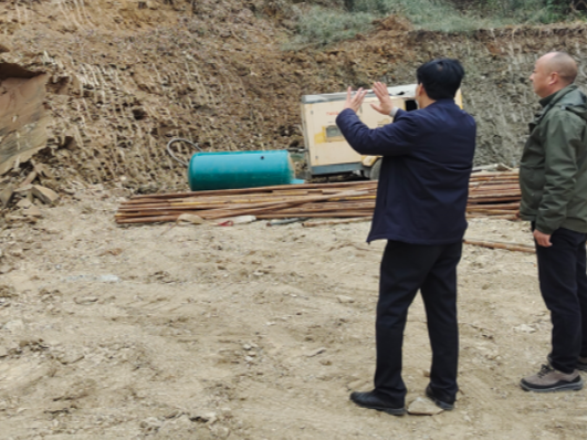 官渡镇：营造良好环境  助推工程落地