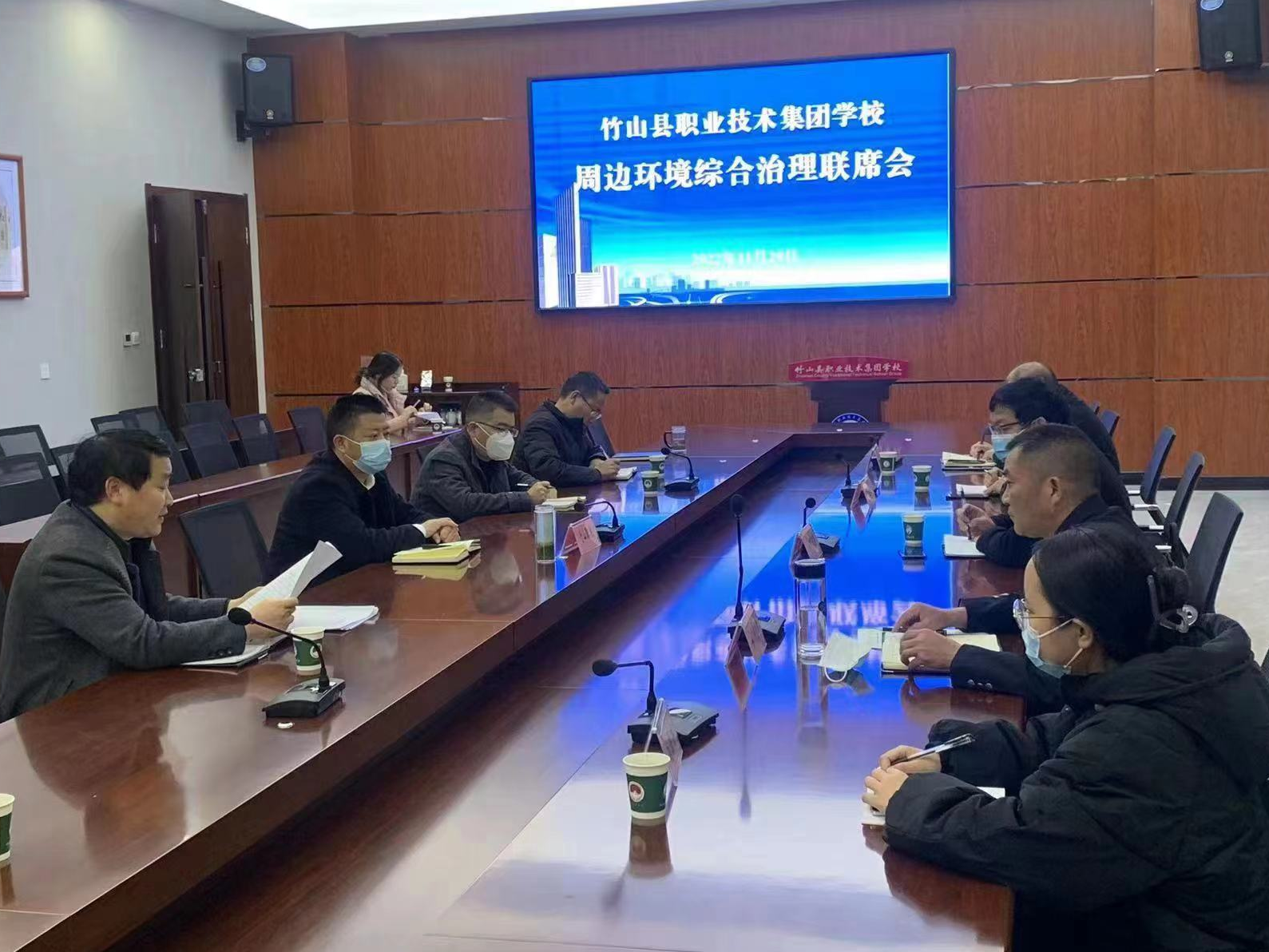 潘口乡组织召开校园周边环境综合治理联席会