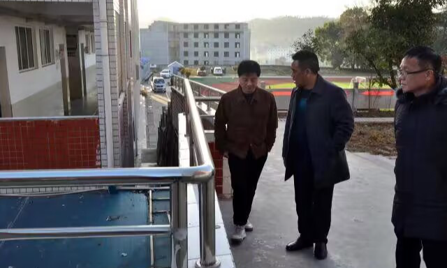 溢水中心学校：精心筹备开启毕业班新学期生活