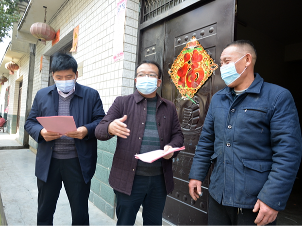 官渡镇：“防火取暖”安全宣传覆盖村组