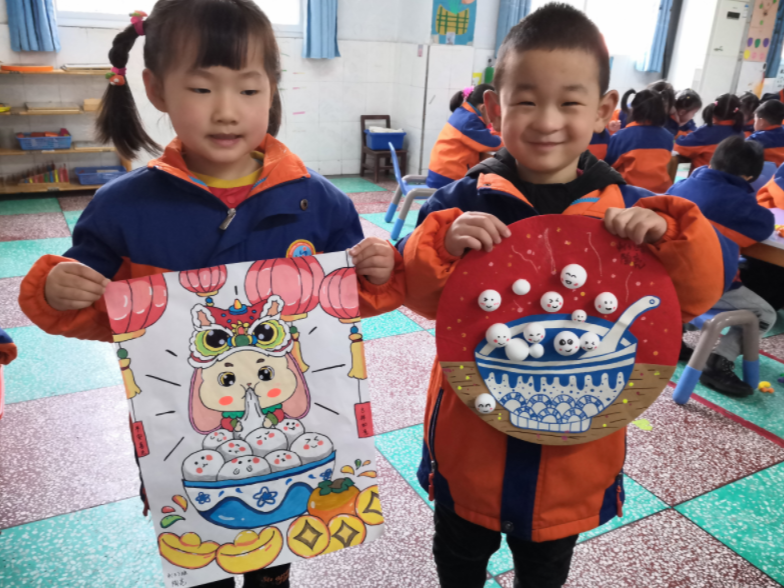 县实验幼儿园：萌娃归来 快乐启航