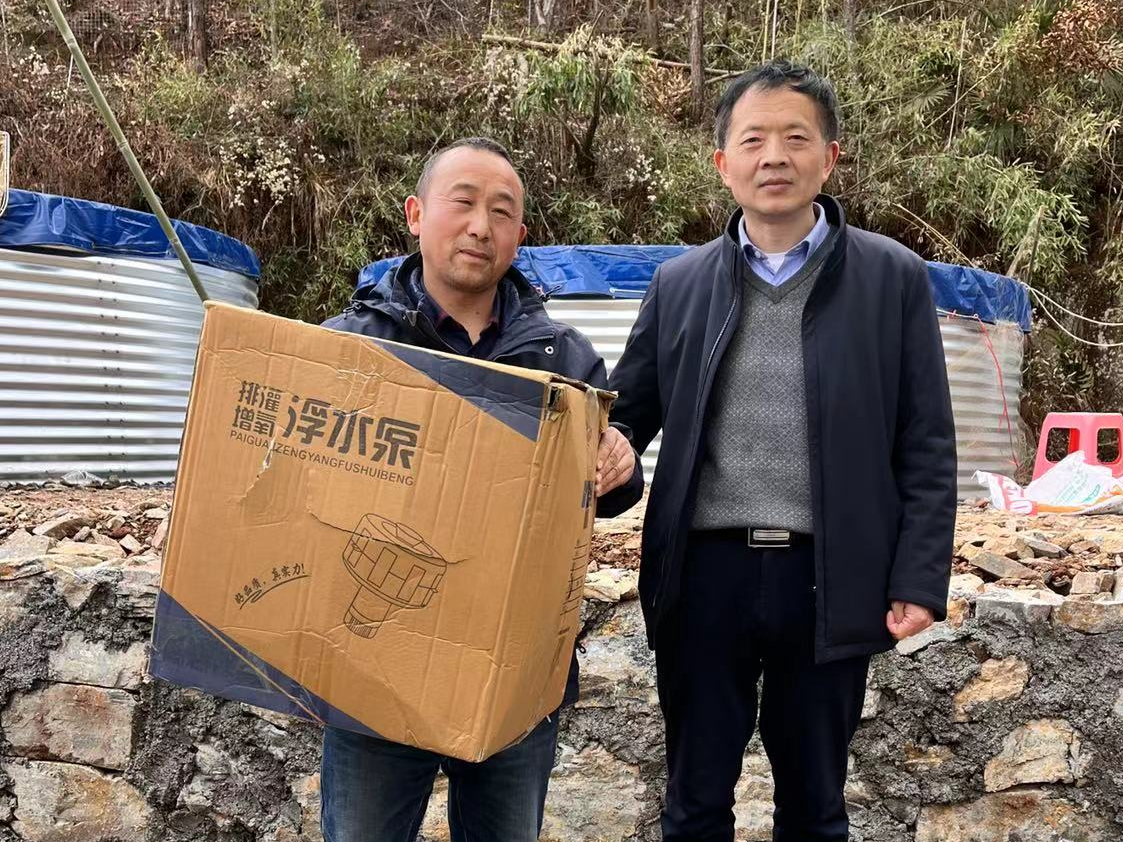 鱼专家送“科技”  助力渔业发展