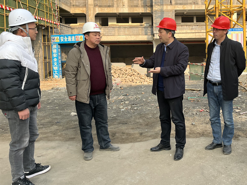 县教育局督查重点项目工程建设及春季开学工作