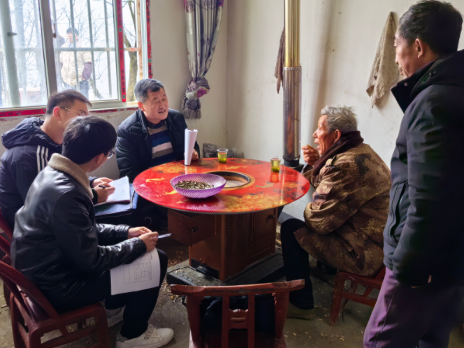 柳林乡财政所：乡村振兴在行动 入户走访暖人心