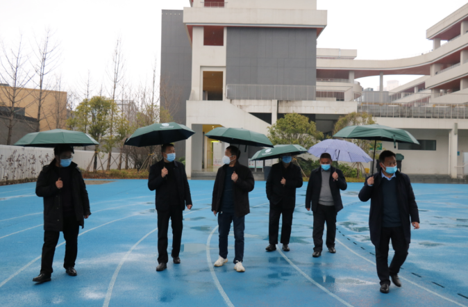 省民办教育协会领导到南山外校参观视察