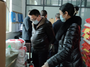 县教育局检查组检查文峰乡开学工作