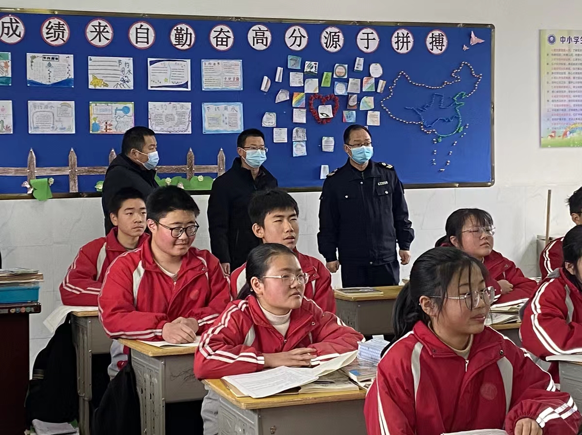 秦古镇中心学校：部门联动护航校园卫生安全