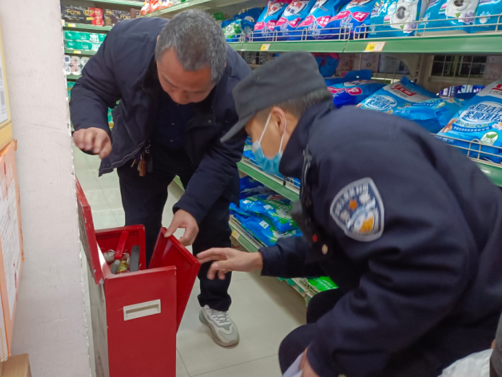 官渡镇多点发力推动能力作风建设