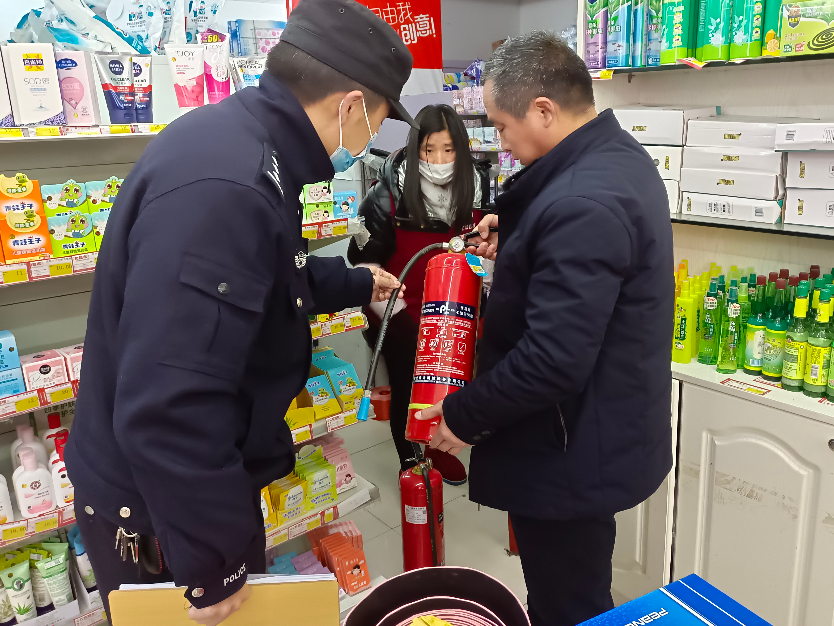 官渡镇：开展消防安全大检查