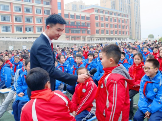 恒升小学开展安全教育专题讲座