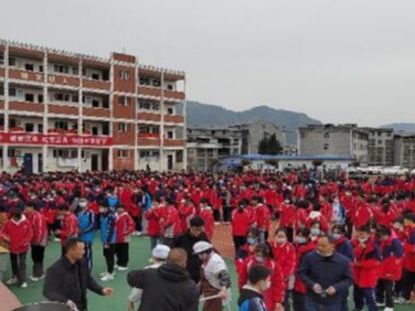 溢水中学：为全校师生免费熬制中草药汤剂