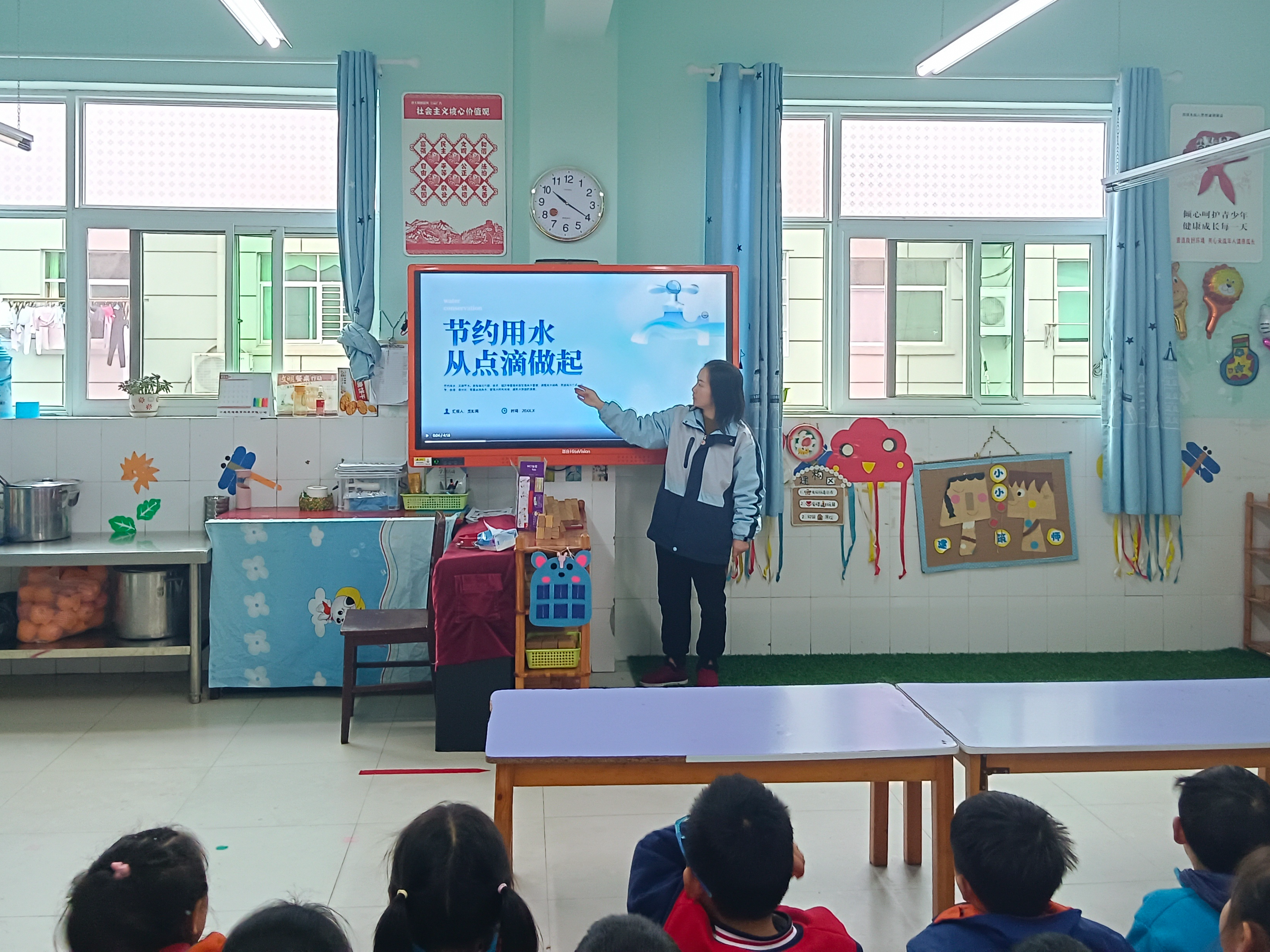 县实验幼儿园开展“世界水日”主题活动