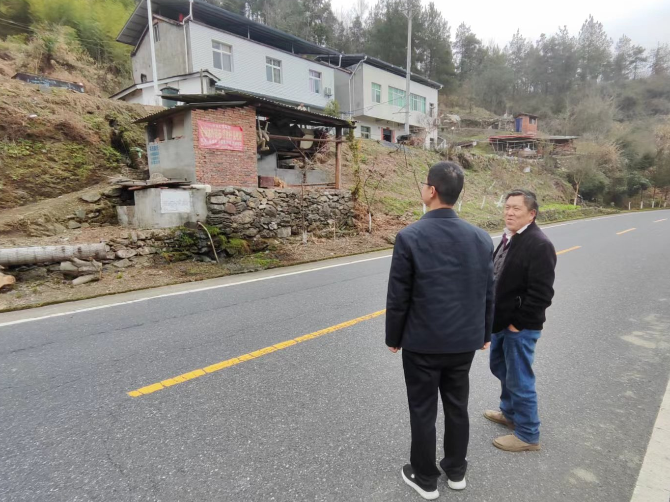 深河乡：环境卫生拉练  促进乡村振兴