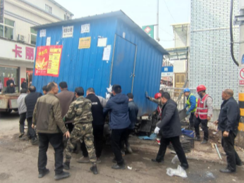 宝丰镇：在拆违一线加强能力作风建设