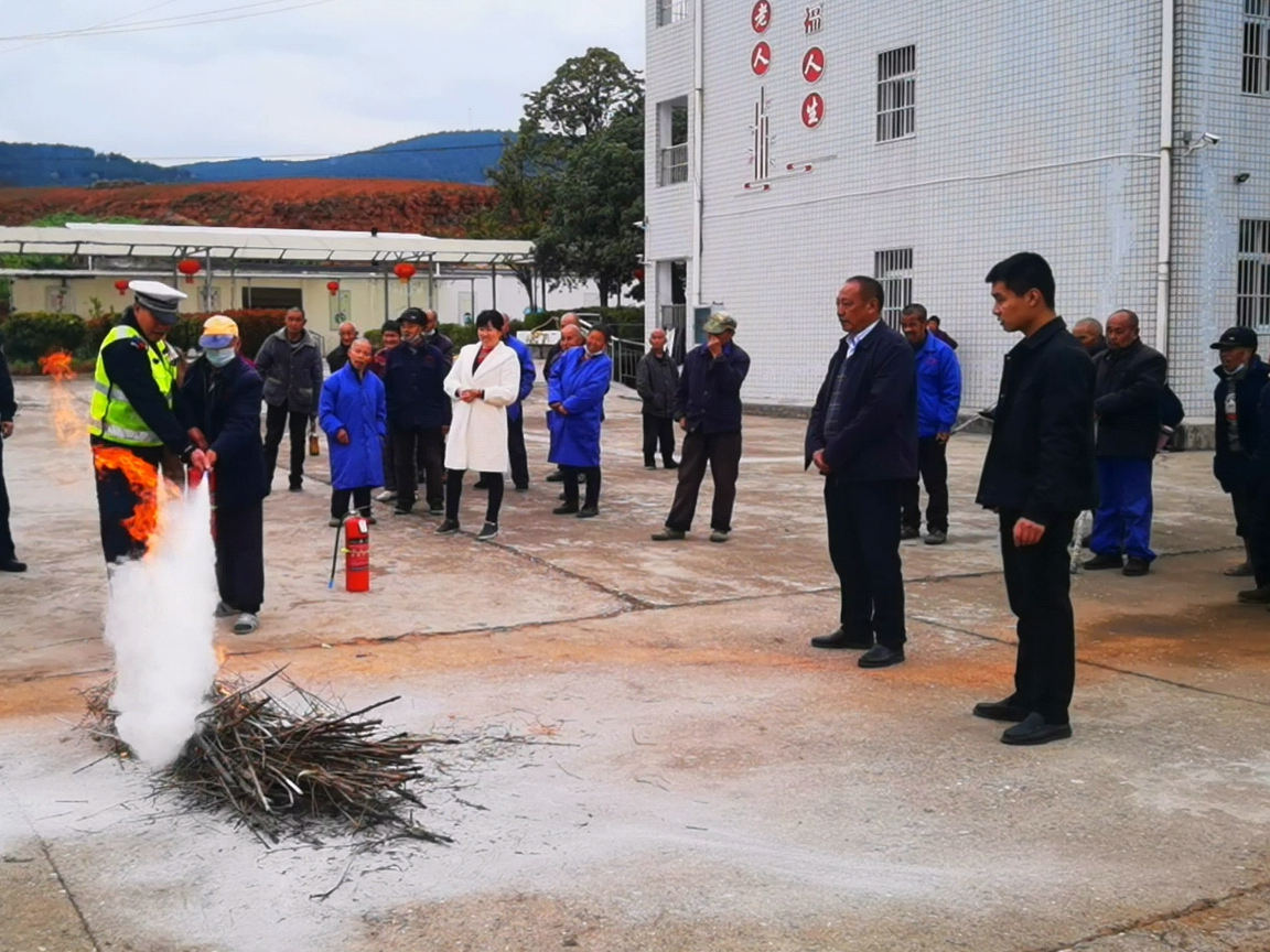擂鼓镇：多措并举筑牢养老“安全网”