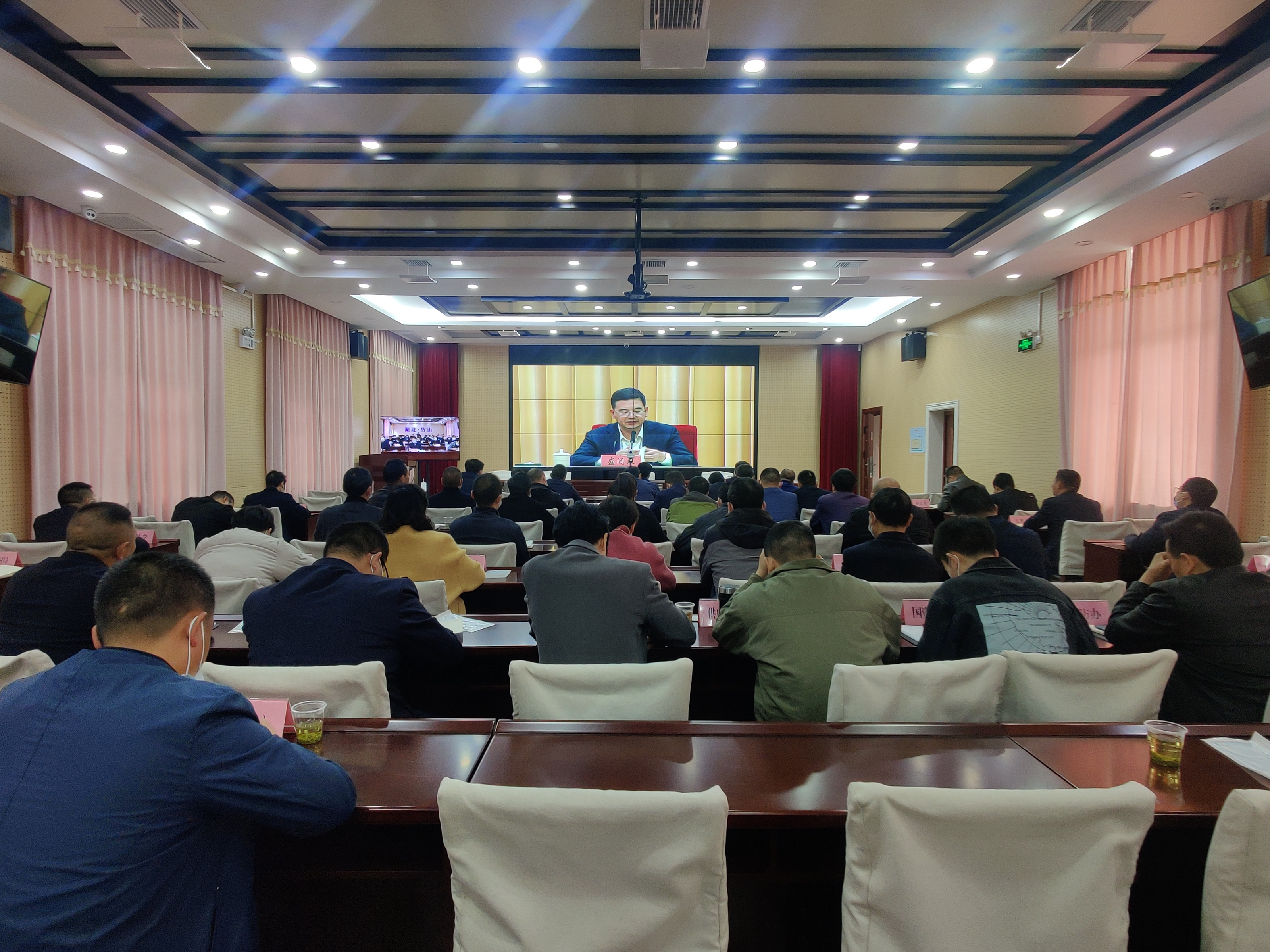 我县安排部署森林防灭火工作