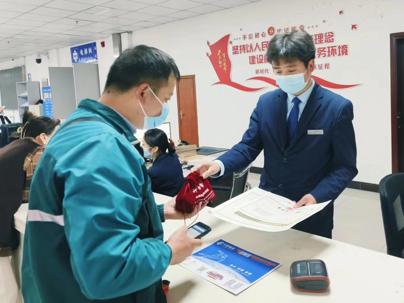 县行政审批局：高效助力企业跨区域迁移