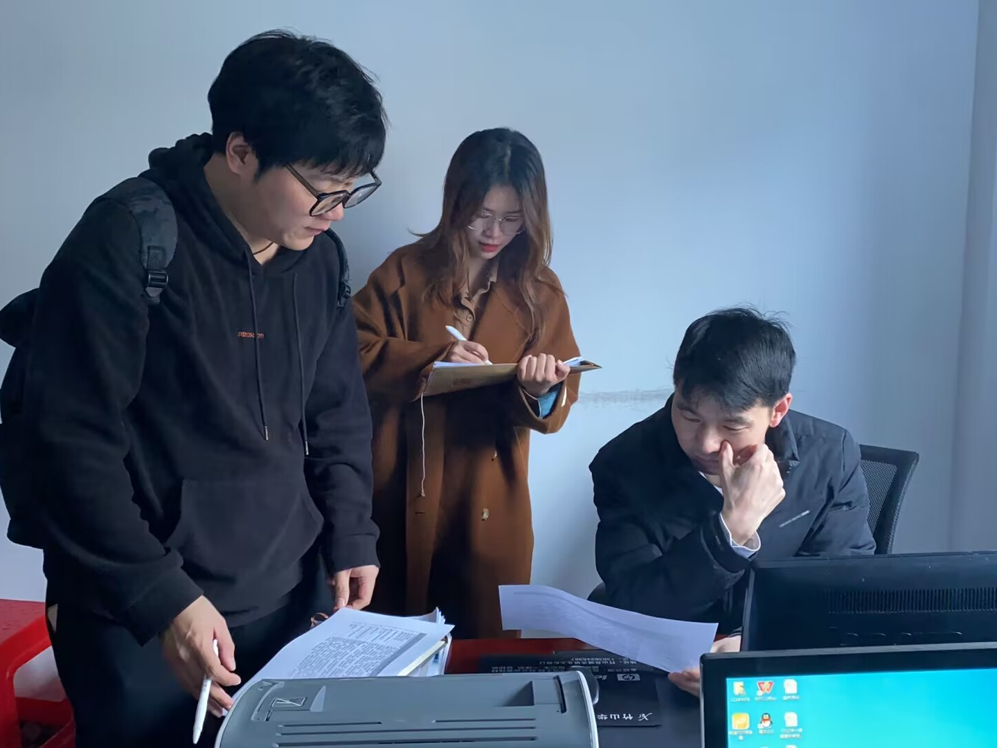 县行政审批局：开展智慧城市数据信息采集调研工作