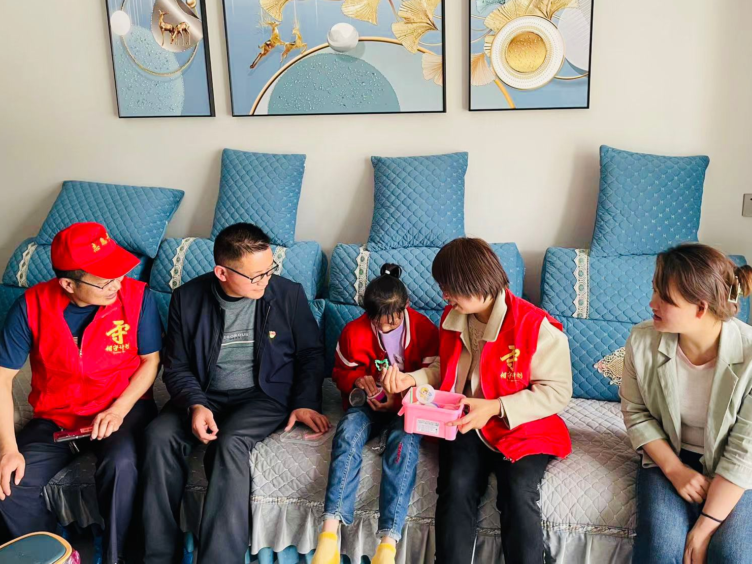 潘口乡中心小学：送教上门暖童心