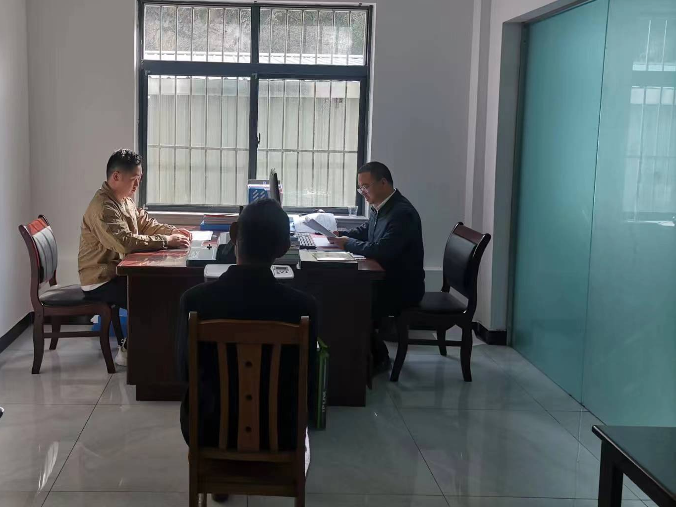 得胜司法所严把社区矫正“入矫关”
