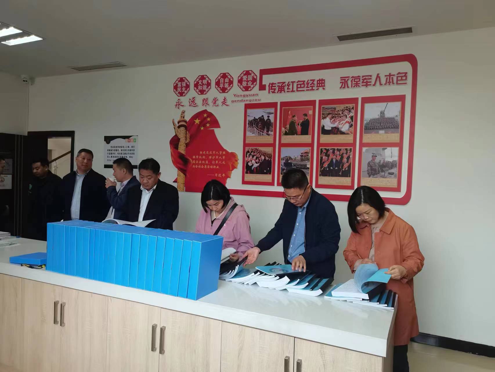 县退役军人事务局组团外出学习