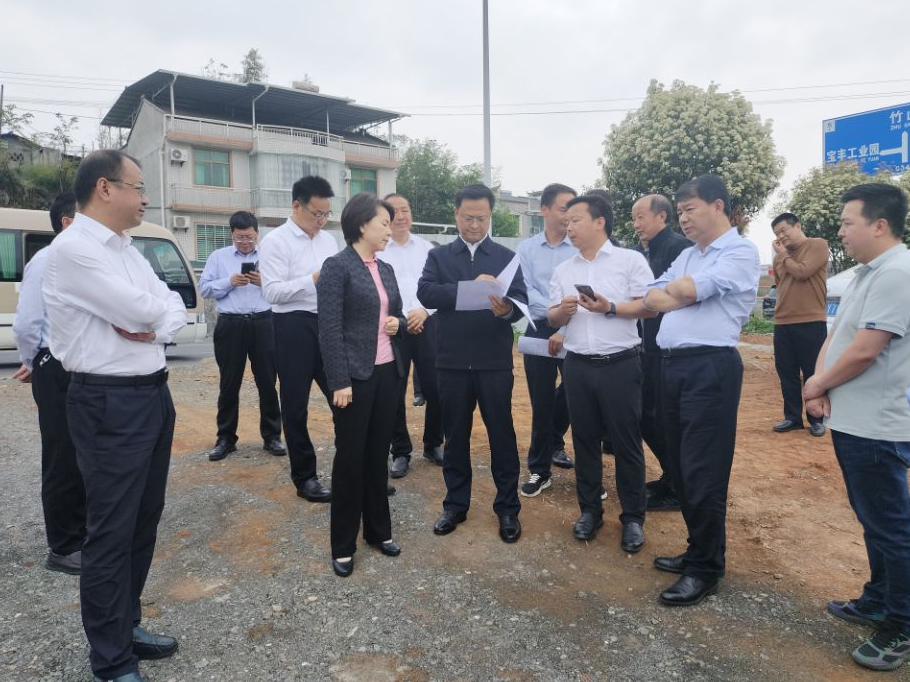 全县生态环保委全会暨污染防治攻坚战工作推进会召开